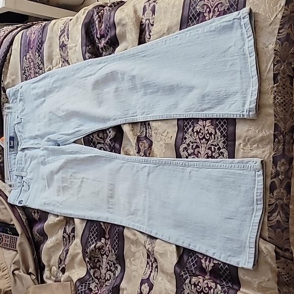 Lei Brand Junior's Size 7 Jean Pants - Picture 4 of 6
